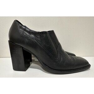 Markon women size 9M black leather slip on heel booties